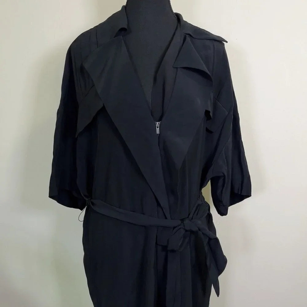 BANANA REPUBLIC WIDE COLLAR FRONT ZIP SHORT SLEEVE TIE WAIST JUMPSUIT